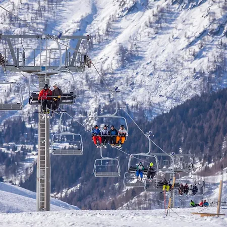 Appartamento Le Cham 106 Modern In | Walk To Lift & Town Center - Happy